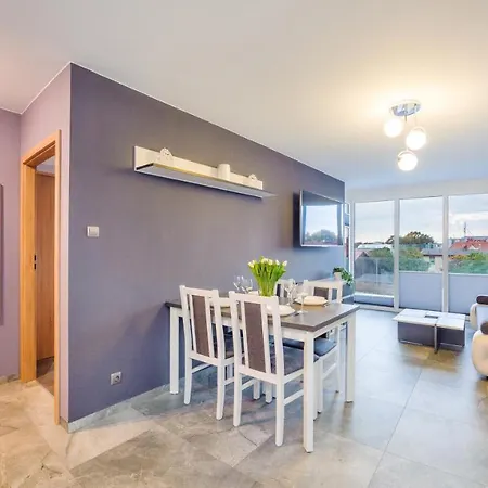 Z 2 Sypialniami 19 F Perlowa Przystan - 科沃布热格