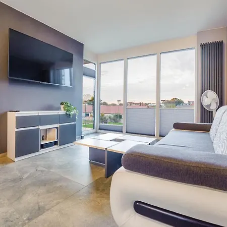 Z 2 Sypialniami 19 F Perlowa Przystan - 公寓 科沃布热格