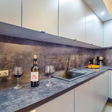 Z 2 Sypialniami 19 F Perlowa Przystan - 科沃布热格